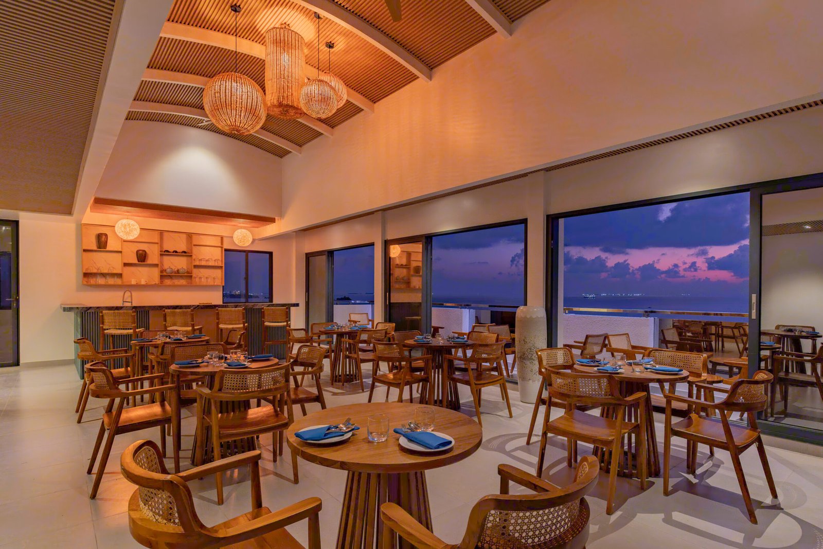 Arrival Beach & Spa- Nest