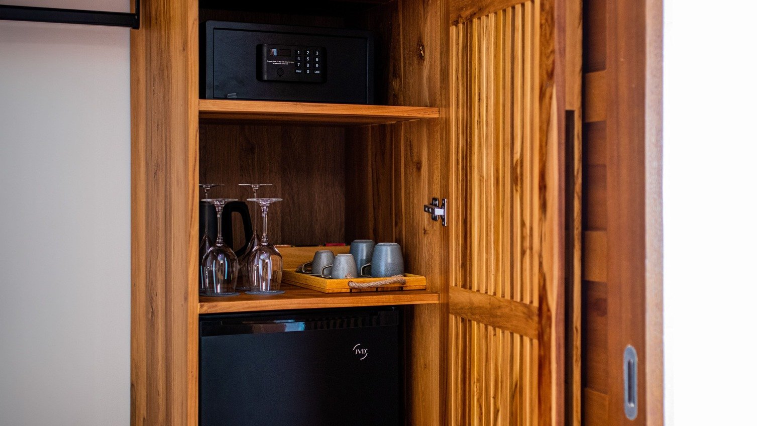 INTERIOR_AMM_11