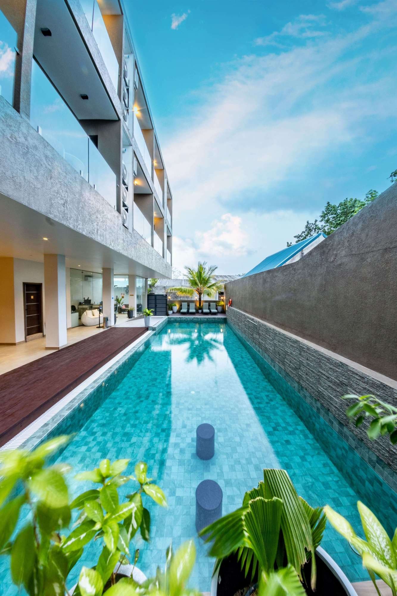 Exterior 3 - Hero Shot - Sky Beach Dhiffushi-min