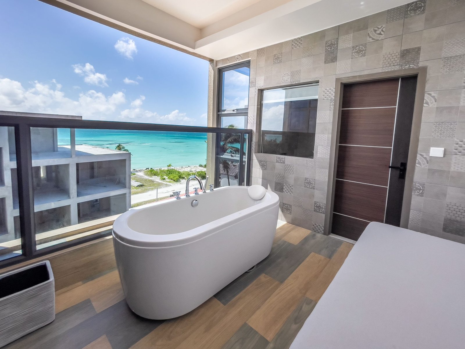 Sky Suite 1 - Master Bedroom Bathroom 2 - Sky Beach Dhiffushi