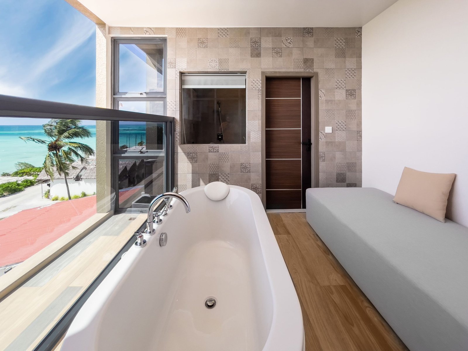 Sky Suite 1 - Master Bedroom Bathroom - Sky Beach Dhiffushi