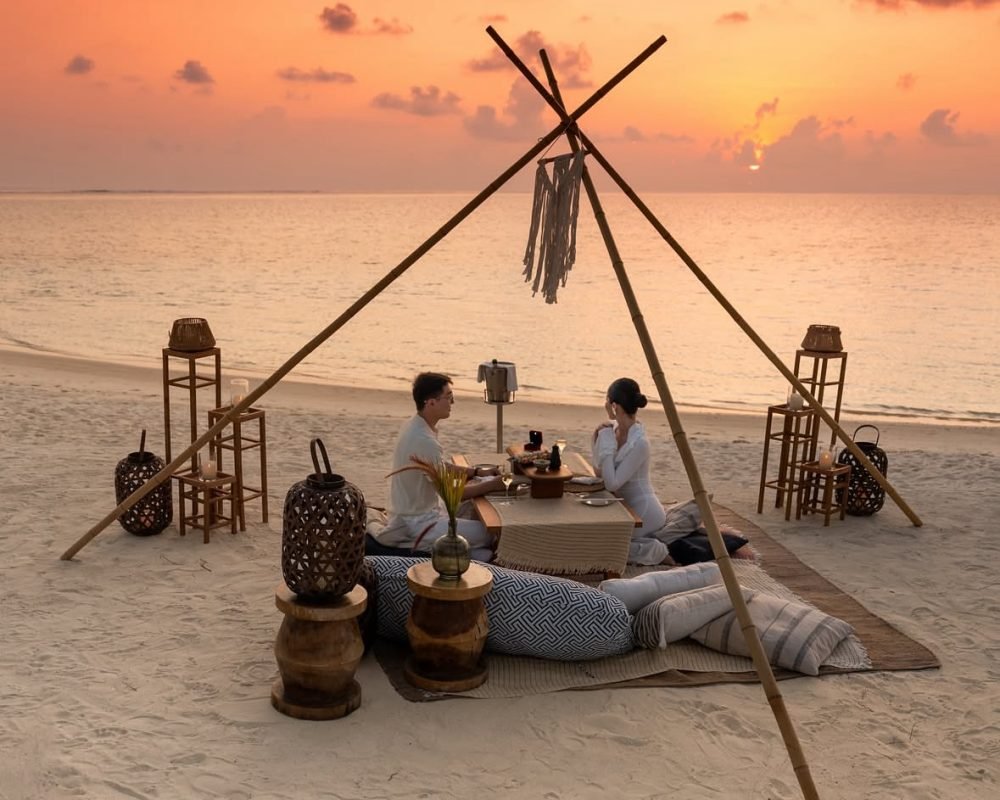 Maldives resort flash sale
